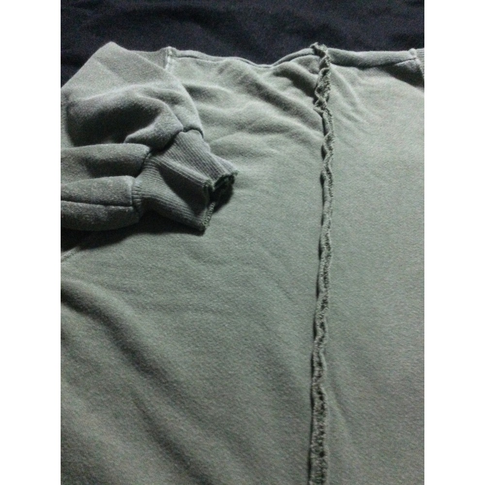 We The Free Distressed Sweatshirt Green Raw Hem Long Sleeve Casual Women Sz M - Picture 9 of 14
